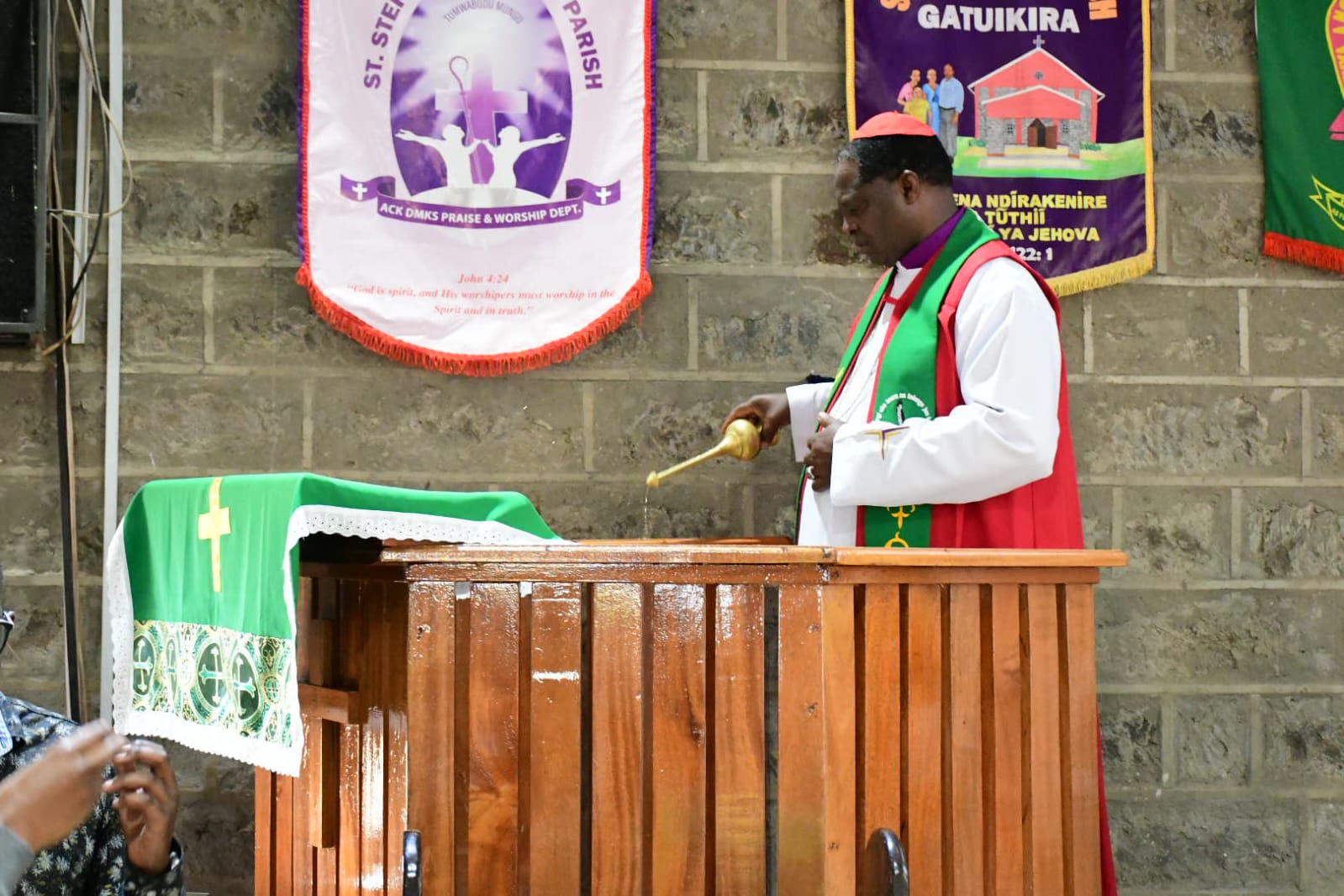 Gatuikira KAMA Pavilion Modern Pulpit Blessed