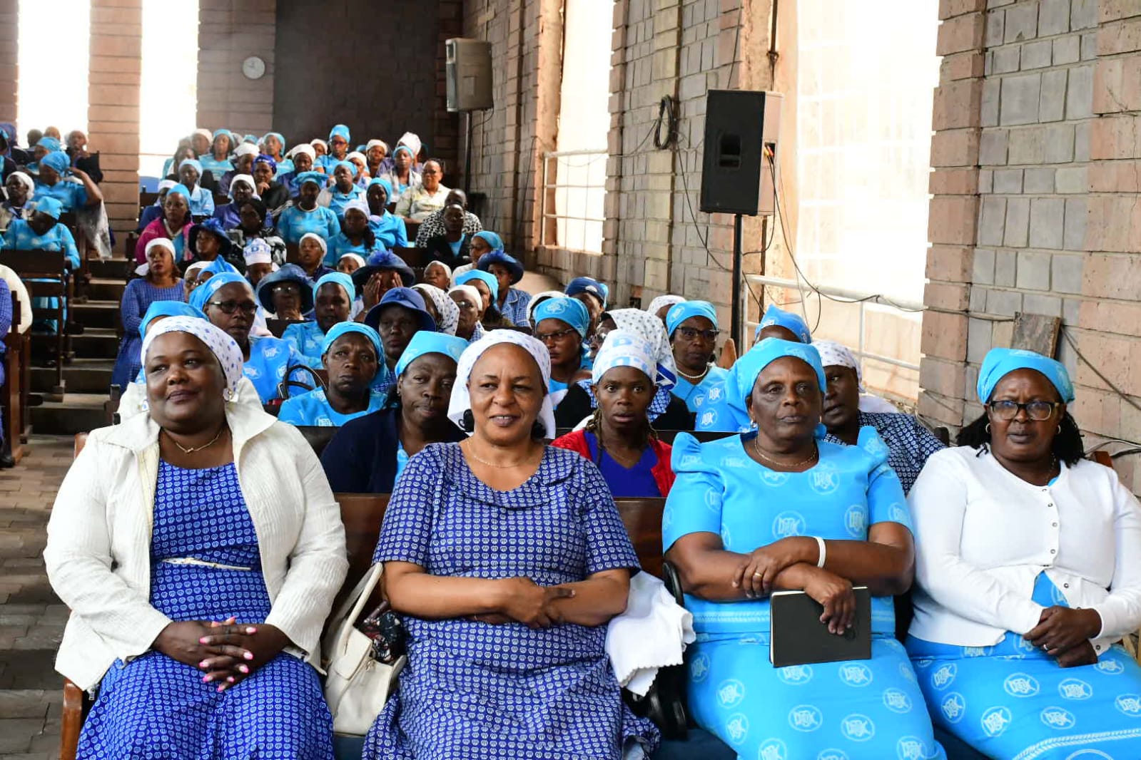 MOTHERS UNION ANNUAL RALLY PAINTS CATHEDRAL BLUE